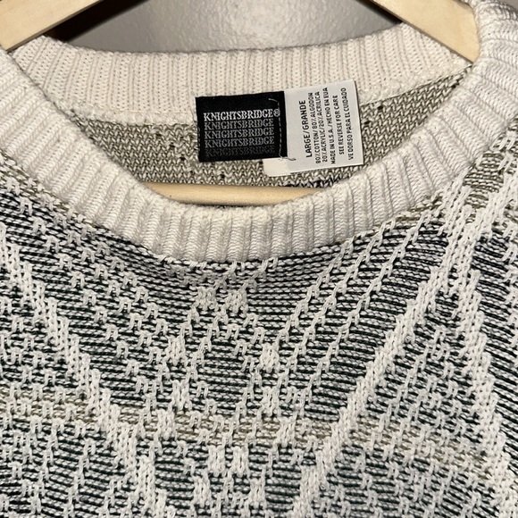 RARE Vintage 1990s Tribals Cream Sweater - Picture 3 of 4